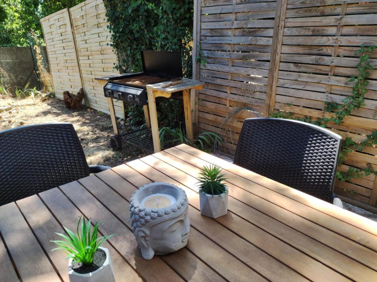 Maisonnette En Residence Avec Piscine Et Tennis Saint-Vallier-de-Thiey 외부 사진
